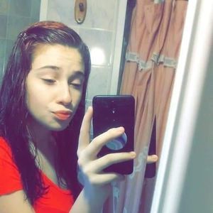 Meet your Posher, Brittney